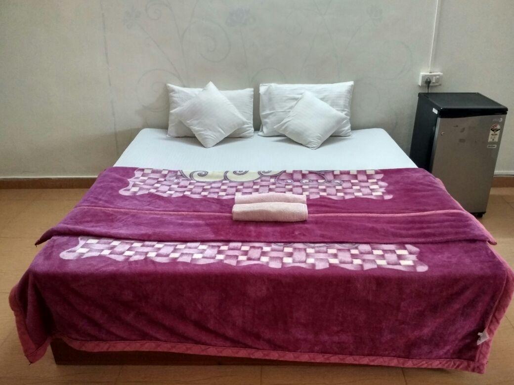 Hotel Shiva Ashvem Ashvem Beach ภายนอก รูปภาพ